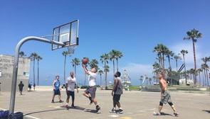 开云体育app下载-“沙滩手球热力四射，天府新区赛场成焦点”