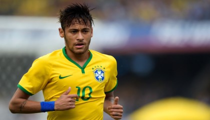 开云app更新-自由泳滑行技术改进带来速度提升，自由泳滑行时用打腿吗