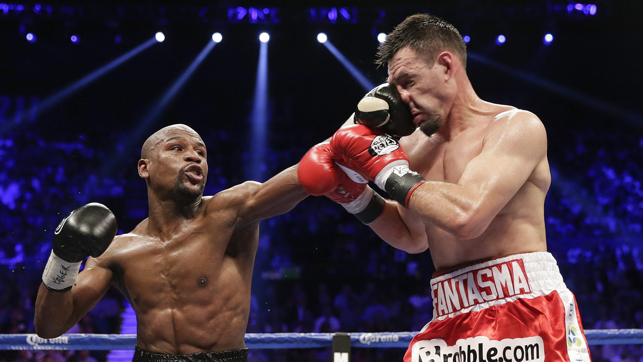 英超青训营采用虚拟现实技术强化战术理解，英超本队青训